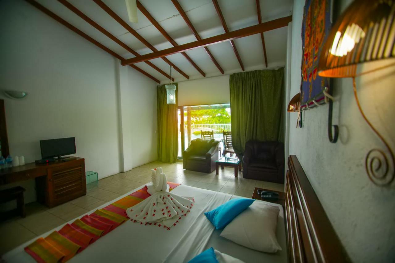 Lavendish Beach Resort 우나와투나 외부 사진