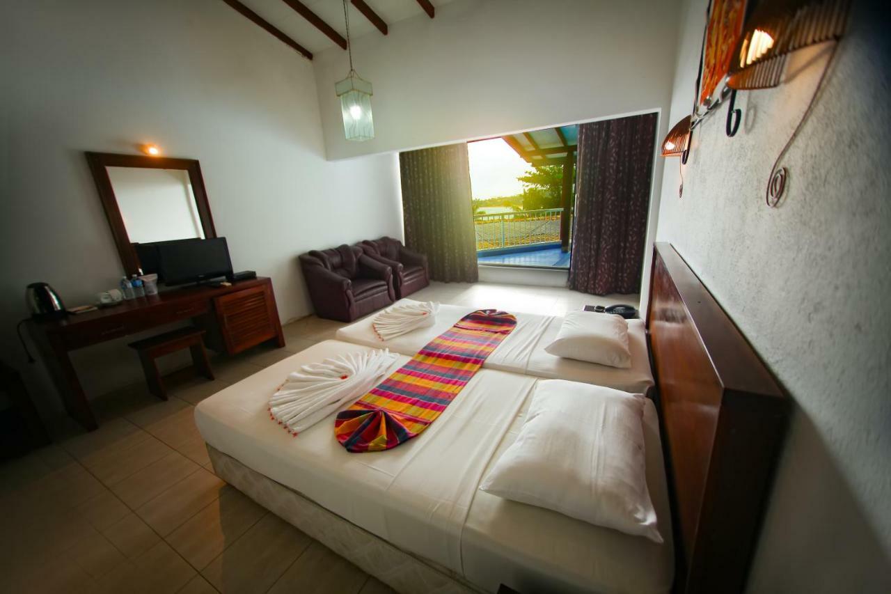 Lavendish Beach Resort 우나와투나 외부 사진